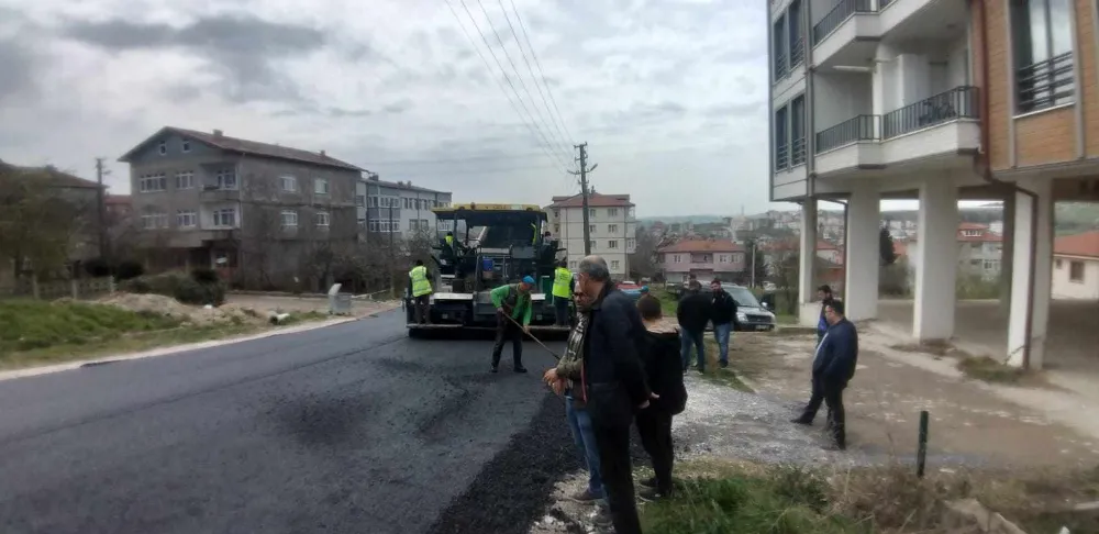 Kaynarca Merkezde  Şehit Gürkan Türk caddesi Sıcak asfaltına kavuşuyor