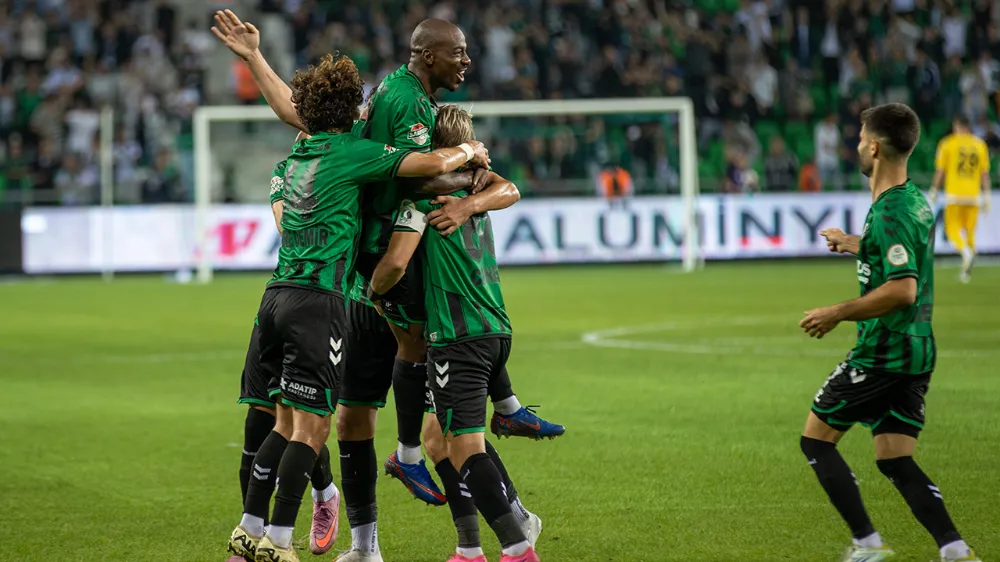 Sakaryaspor’da affedilmez hata! Hükmen mağlubiyet gündemde