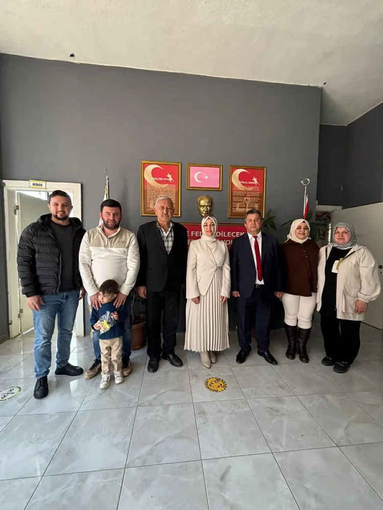 Ceylan ve Şeker  3 Aralık  Günü Kaynarca Özel Eğitim Merkezini Ziyaret etti