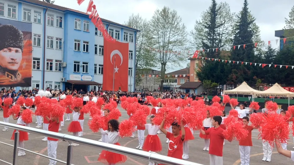 Kaynarcada Muhteşem 23 Nisan Çocuk bayramı Kutlamaları, Tebrikler Milli Eğitim