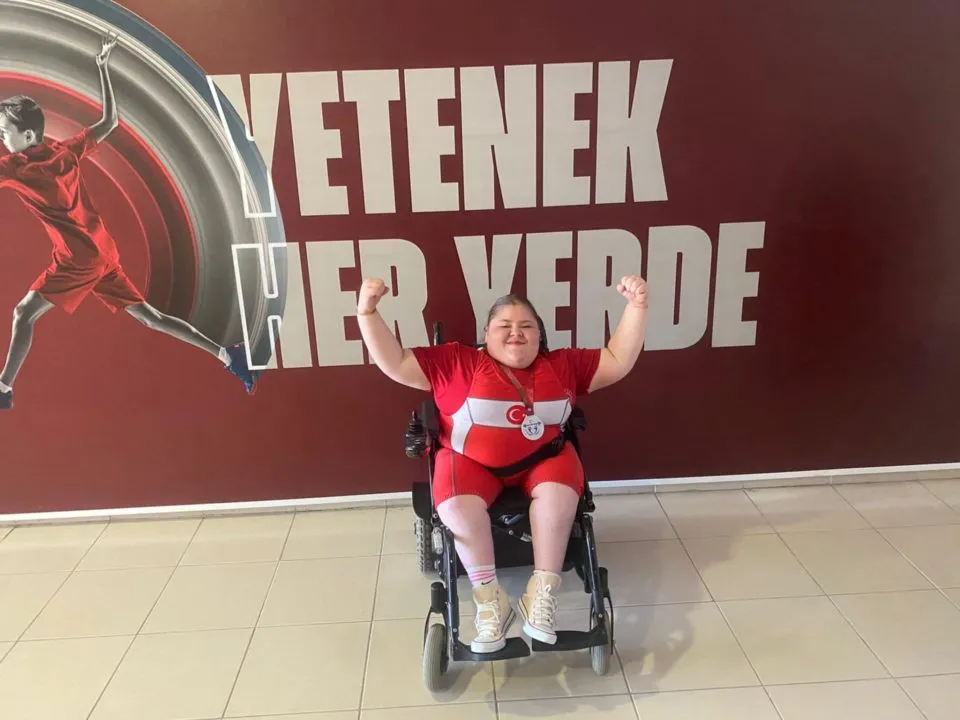 Yılların Azmi Zaferle Sonuçlandı, Kaynarcalı Kızımızdan Türkiye İkinciliği Madalyası
