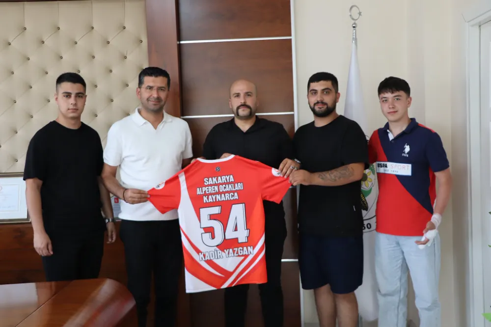 Sakaryada Fasliga Ligini Kasıp kavuran Takımlarımız YAZGAN ı makamında ziyaret etti