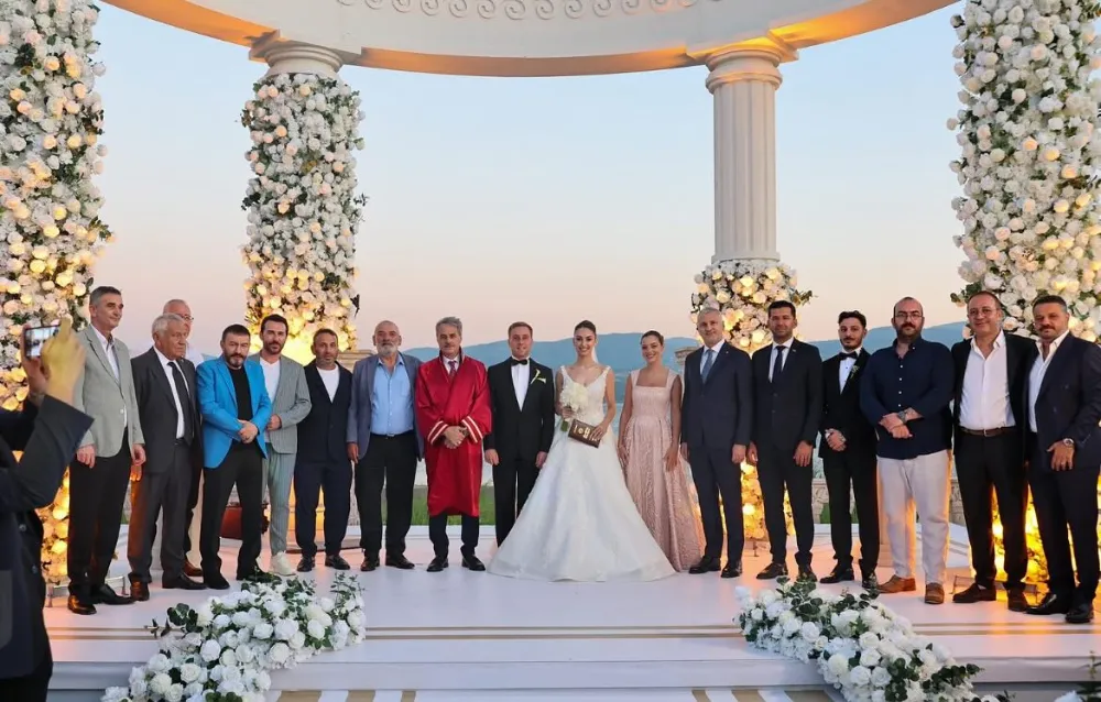 Kaynarca Belediyesi Koordinatörü iş insanı Altay Akbıyık oğlunu evlendirdi